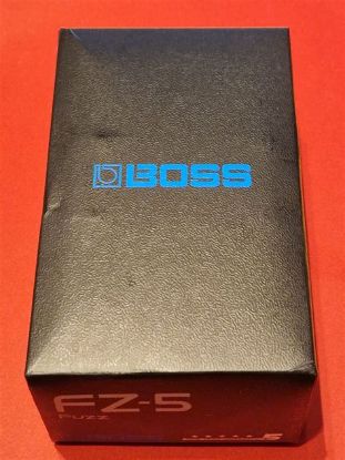 Picture of BOSS FZ-5 Fuzz Effects Pedal