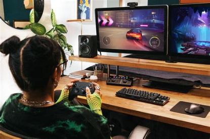 Picture of Mackie CR3.5BT Powered Studio Monitors